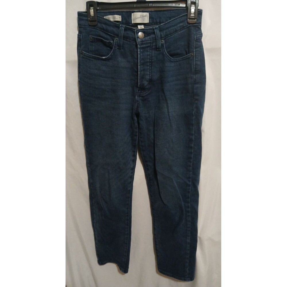 Women's Mid-Rise 80's Slim Fit Jeans Universal Thread  Size 4 Regular Dark Wash